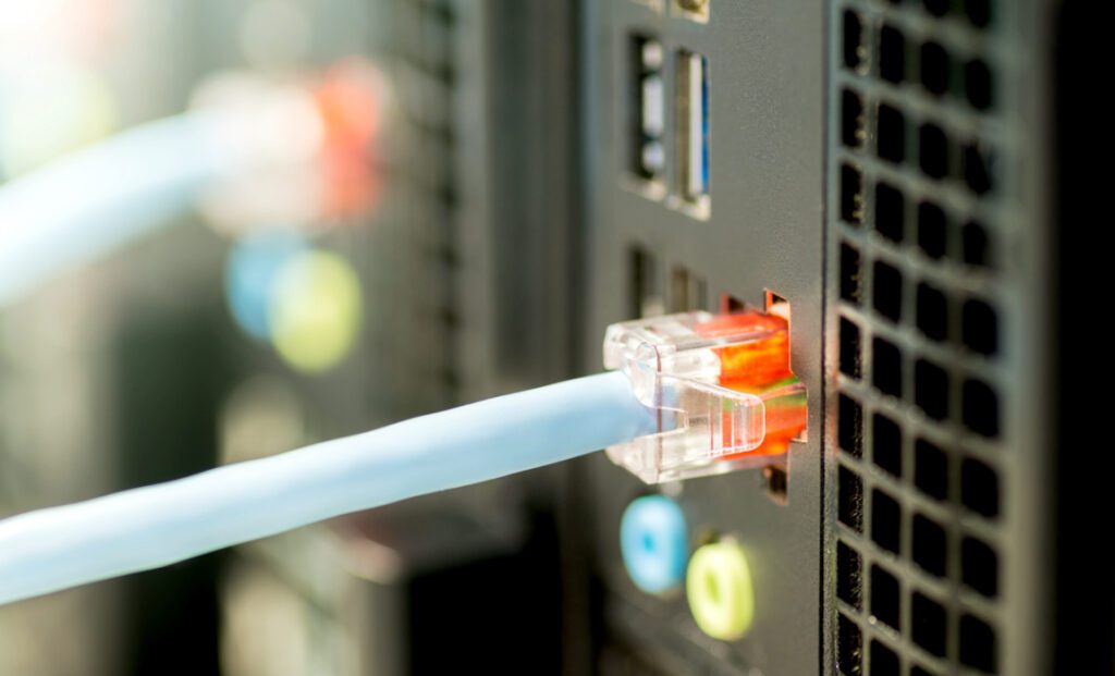 نقش مهم کابل‌های شبکه در ارتقاء اتصال به اینترنت